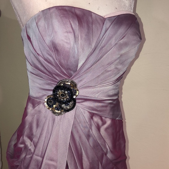 Vertical ruffles/gathers sleeveless knee l… - Picture 9 of 11